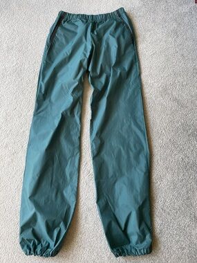 Sierra Designs Wind Pants, Women’s Size Small, Dark Green with Black Trim